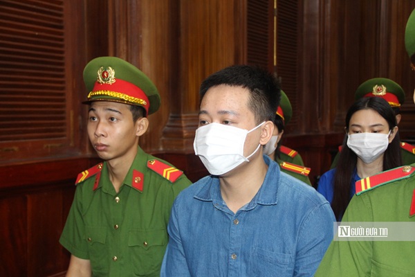 Vụ án kẹo Kera: Thùy Tiên, Quang Linh, Hằng Du Mục cùng lãnh 2 năm tù