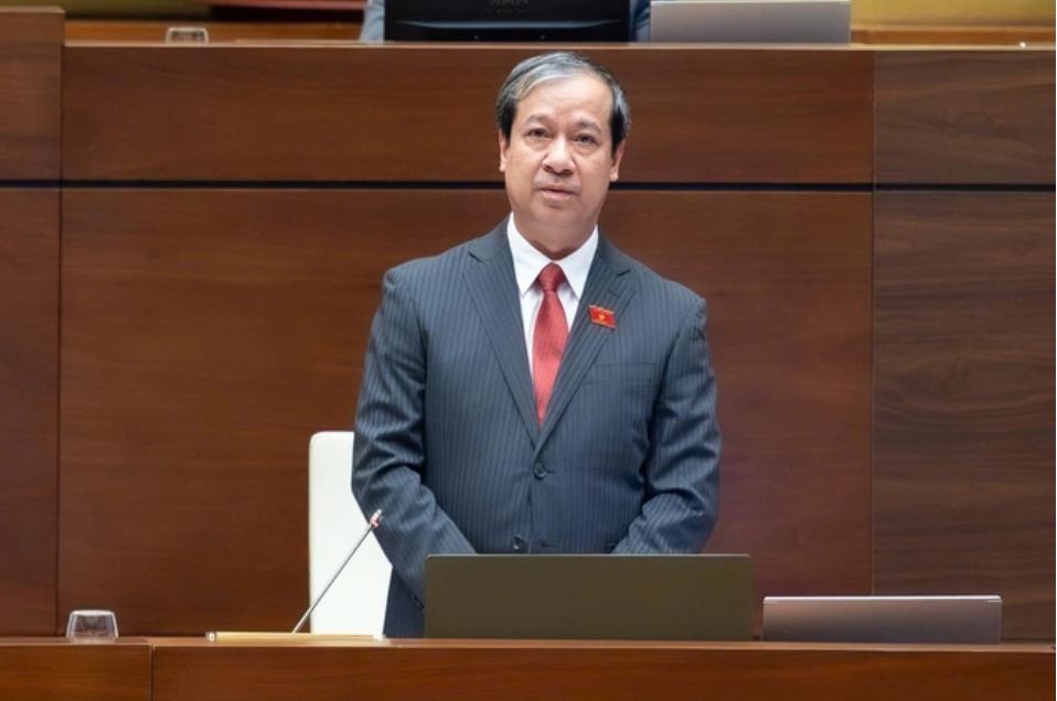 Bộ trưởng GD&ĐT: 'Nhiệm vụ đối với nhà giáo rất vẻ vang nhưng cũng rất nặng nề'