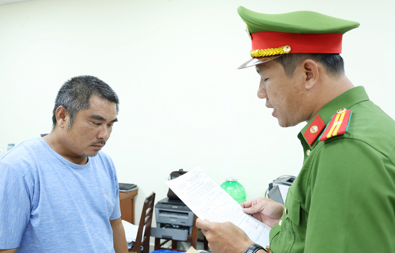 Bắt tạm giam 2 đối tượng trong vụ cướp hơn 54 tấn cá tra