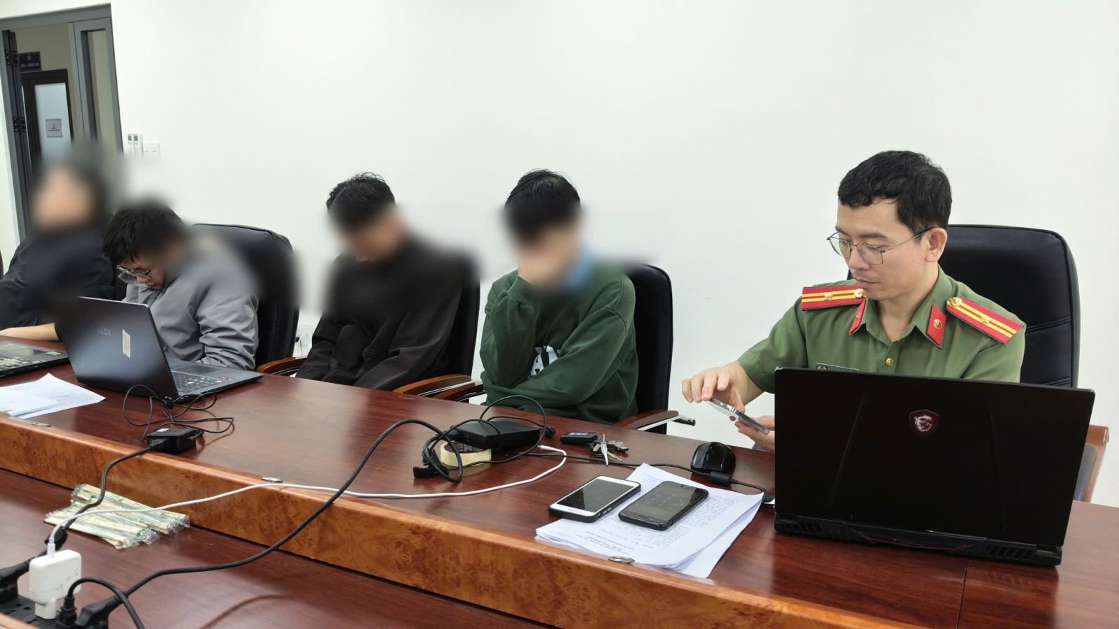 Triệt xóa đường dây lừa đảo chiếm đoạt 90 tỷ đồng bằng hình thức đầu tư đồng tiền mã hóa