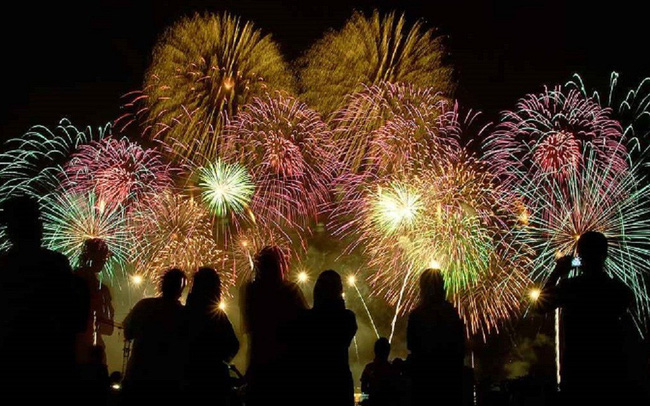 Mua bán trái phép pháo hoa bị phạt bao nhiêu tiền theo quy định mới nhất?