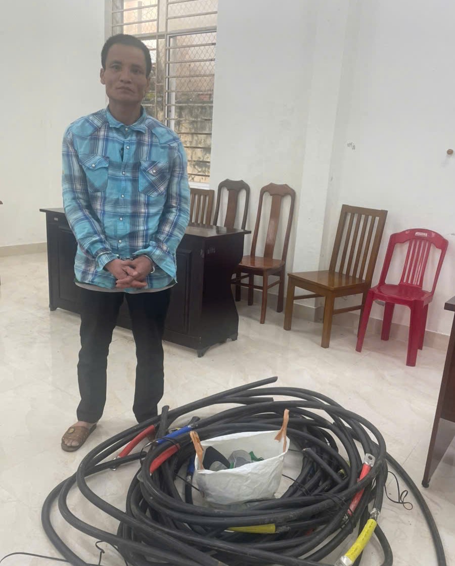 Bắt đối tượng chuyên trộm cắp dây điện tại các trạm biến áp