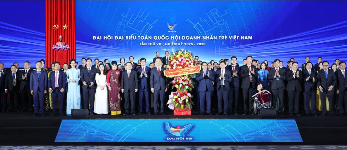 Tập đoàn T&T Group ký hợp tác chiến lược với Hội Doanh nhân trẻ Việt Nam
