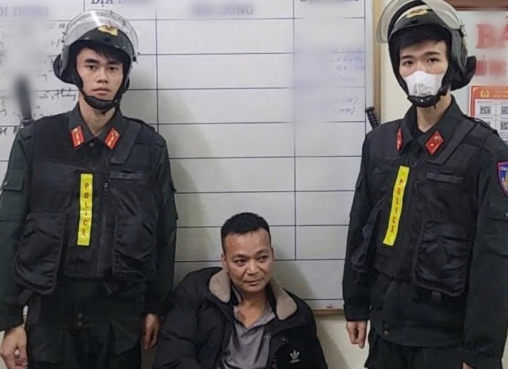 Bắt tạm giam đối tượng lái xe đâm vào cán bộ Cảnh sát giao thông