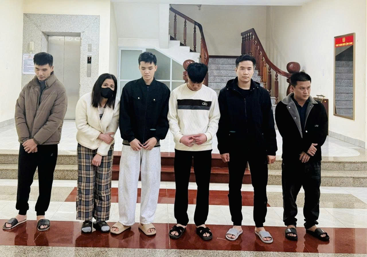 Triệt phá đường dây đánh bạc qua game online giao dịch khoảng 100 tỷ đồng