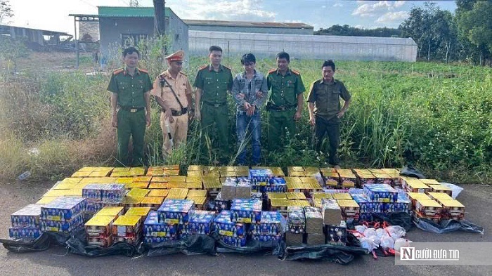 Ngăn chặn pháo nhập lậu qua biên giới: Quyết liệt từ tuyến đầu đến nội địa