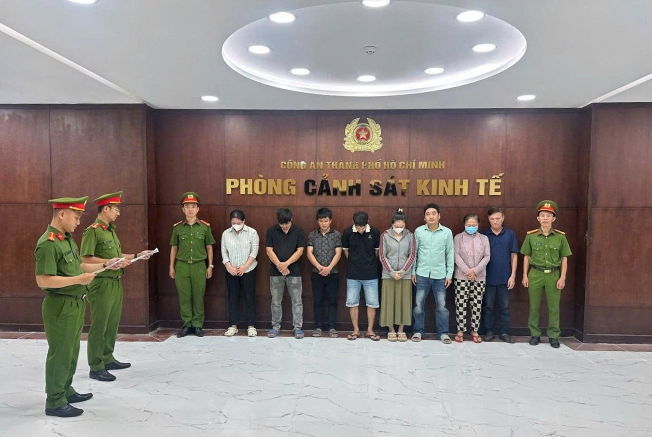 TP.HCM: Triệt phá đường dây sản xuất, buôn bán hơn 50 tấn thực phẩm giả