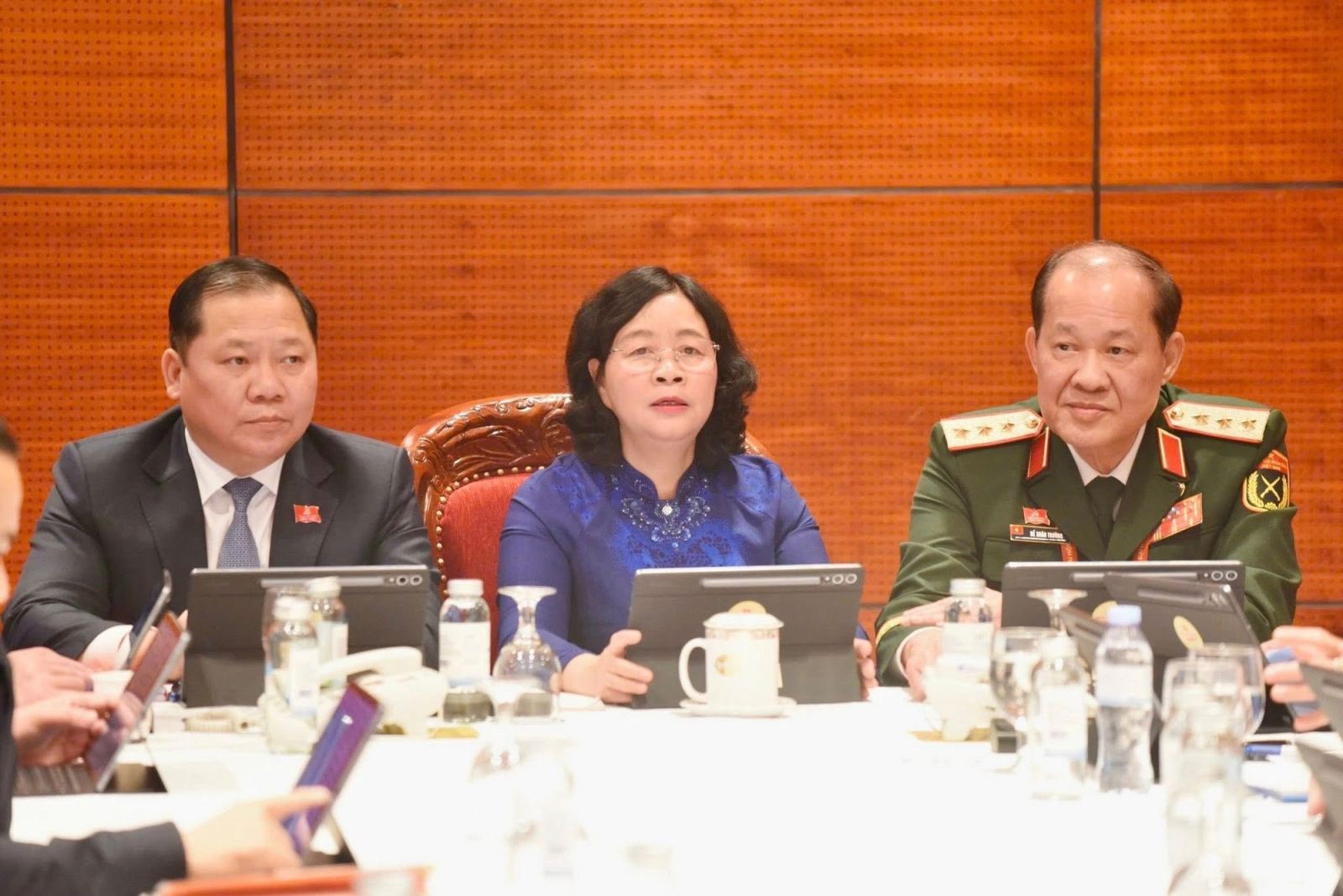 Đại biểu MTTQ, các đoàn thể Trung ương thảo luận Văn kiện Đại hội XIV của Đảng