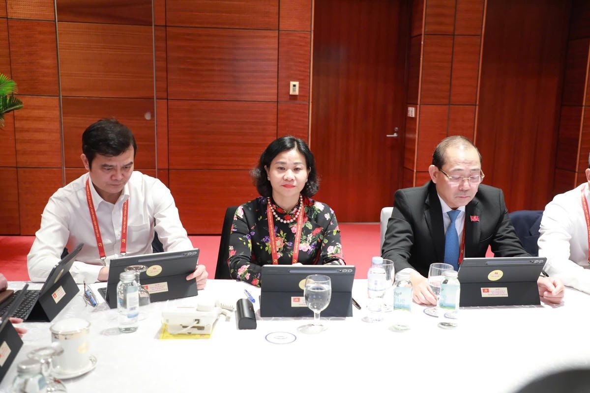 Đại biểu MTTQ, các đoàn thể Trung ương thảo luận Văn kiện Đại hội XIV của Đảng