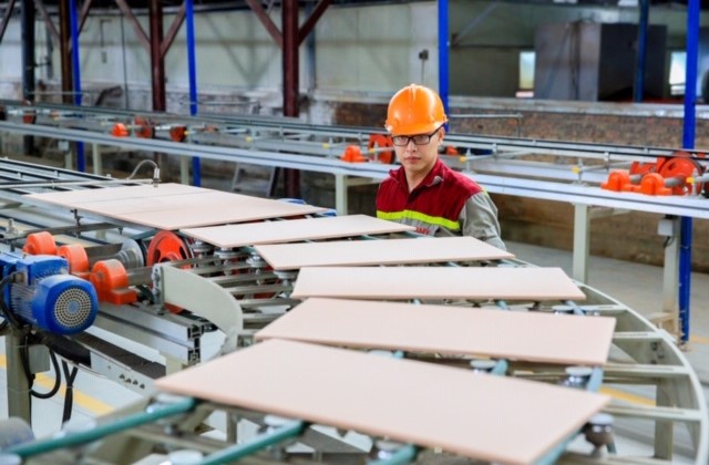 Đề xuất chính sách ưu đãi nghiên cứu, đầu tư phát triển, sản xuất, sử dụng vật liệu xây dựng