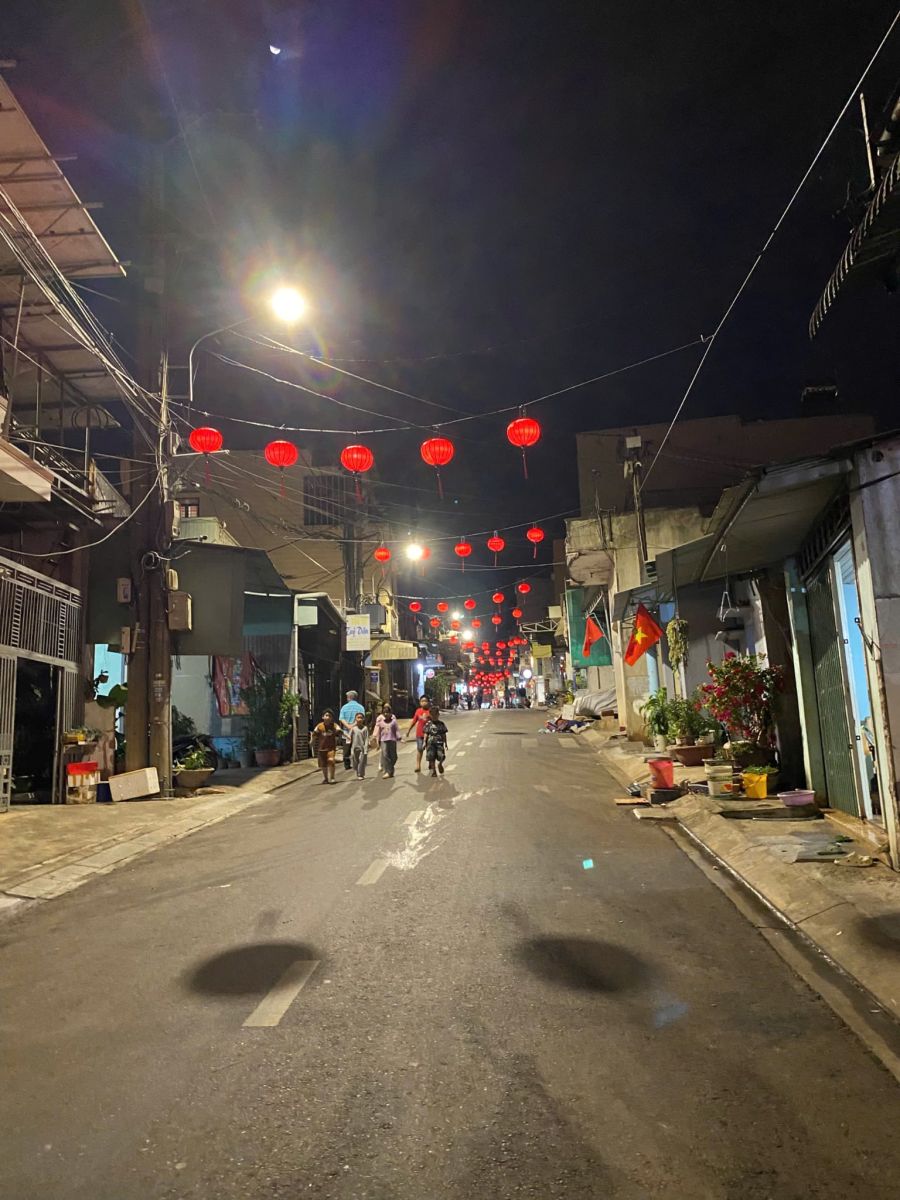 Phố đêm chợ nhỏ Pleiku