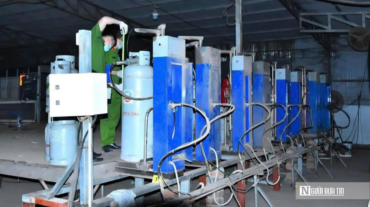 Triệt phá đường dây sản xuất gas giả quy mô lớn tại Đồng Nai: Nguy cơ mất an toàn từ những bình gas “đội lốt” hàng thật