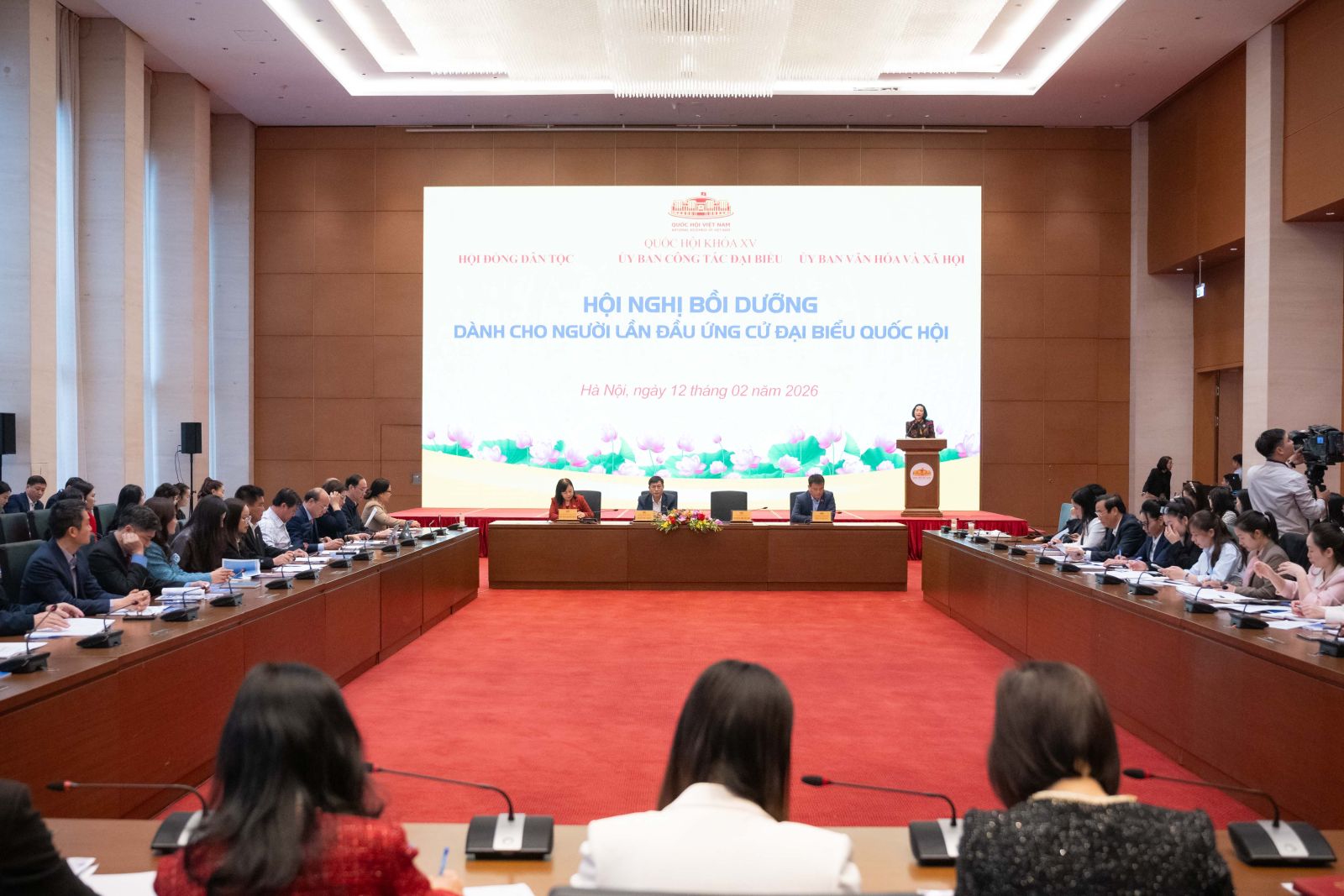 Hành trình để có thể từ 'người ứng cử' thành công trúng cử trở thành 'người đại biểu'