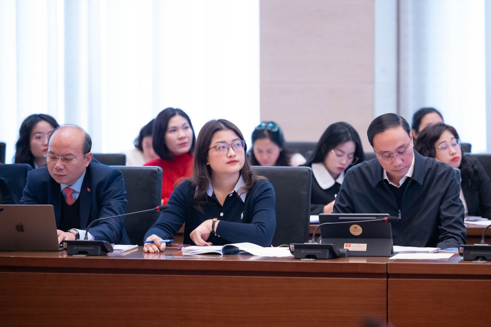 Hành trình để có thể từ 'người ứng cử' thành công trúng cử trở thành 'người đại biểu'