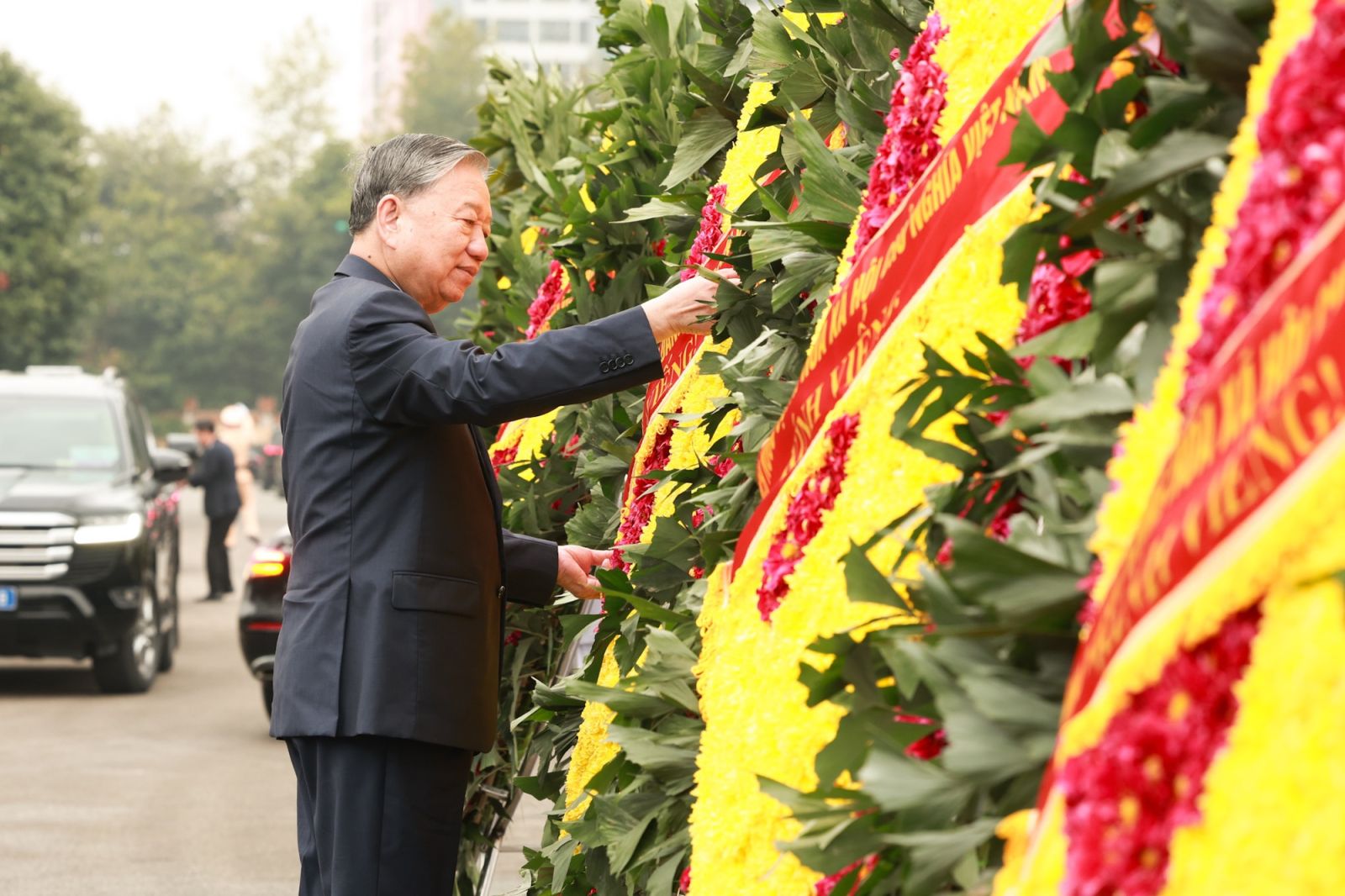 Lãnh đạo Đảng, Nhà nước vào Lăng viếng Chủ tịch Hồ Chí Minh nhân dịp Tết Nguyên đán Bính Ngọ
