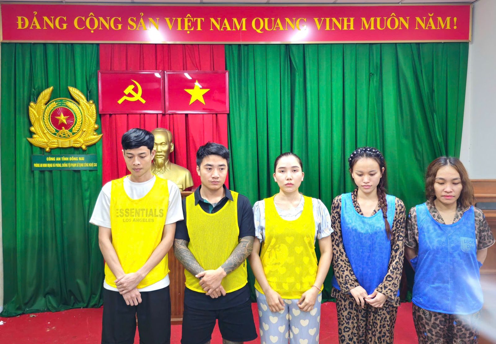 Triệt phá đường dây lừa đảo xuyên quốc gia chiếm đoạt hơn 2.500 tỷ đồng