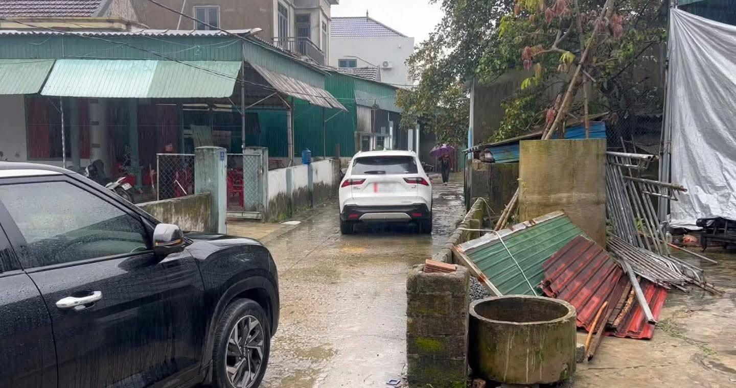 Những cái tôi không chịu lùi