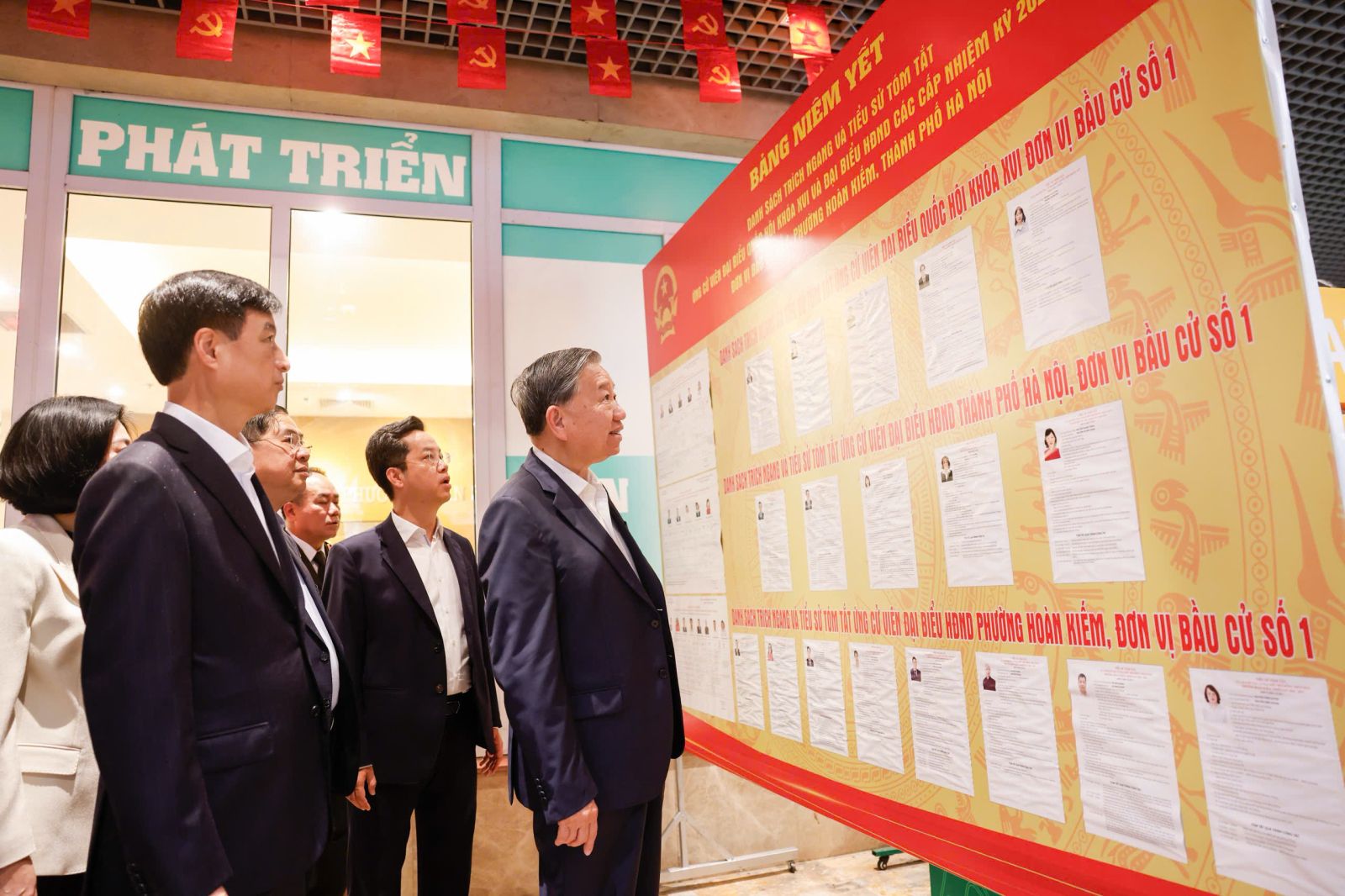 Tổng Bí thư Tô Lâm dự Hội nghị tiếp xúc cử tri với người ứng cử đại biểu Quốc hội