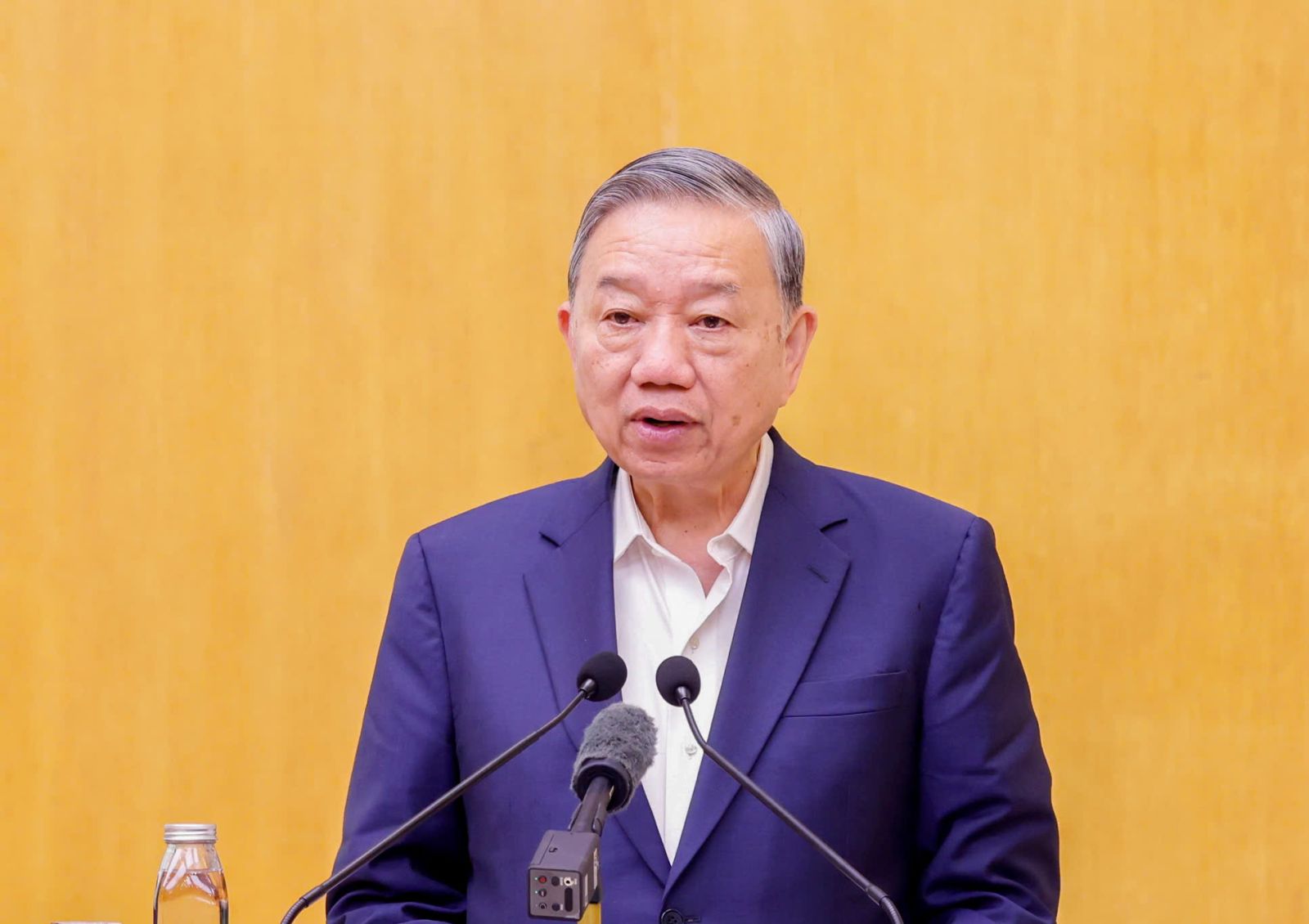 Tổng Bí thư Tô Lâm dự Hội nghị tiếp xúc cử tri với người ứng cử đại biểu Quốc hội