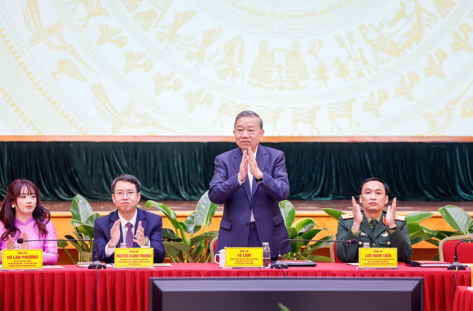 Tổng Bí thư Tô Lâm dự Hội nghị tiếp xúc cử tri với người ứng cử đại biểu Quốc hội