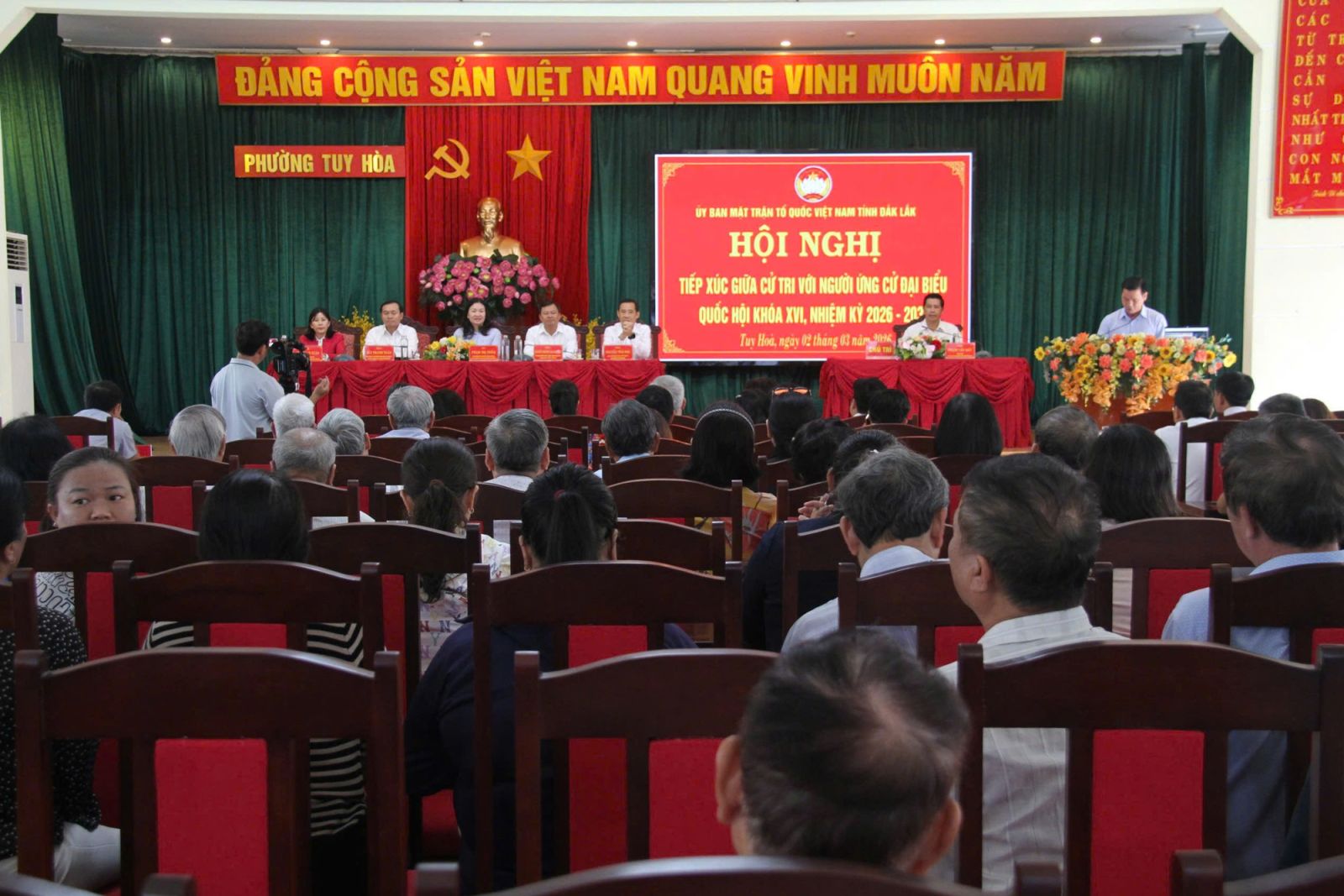 Cử tri kỳ vọng đại biểu Quốc hội ‘có tâm, có tầm, có trách nhiệm’