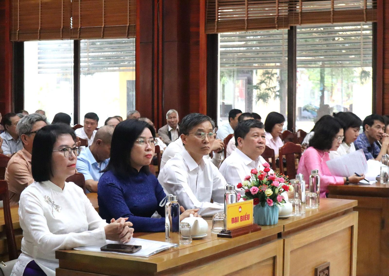 Chủ tịch Hội Luật gia Việt Nam trình bày cam kết trước cử tri Đà Nẵng