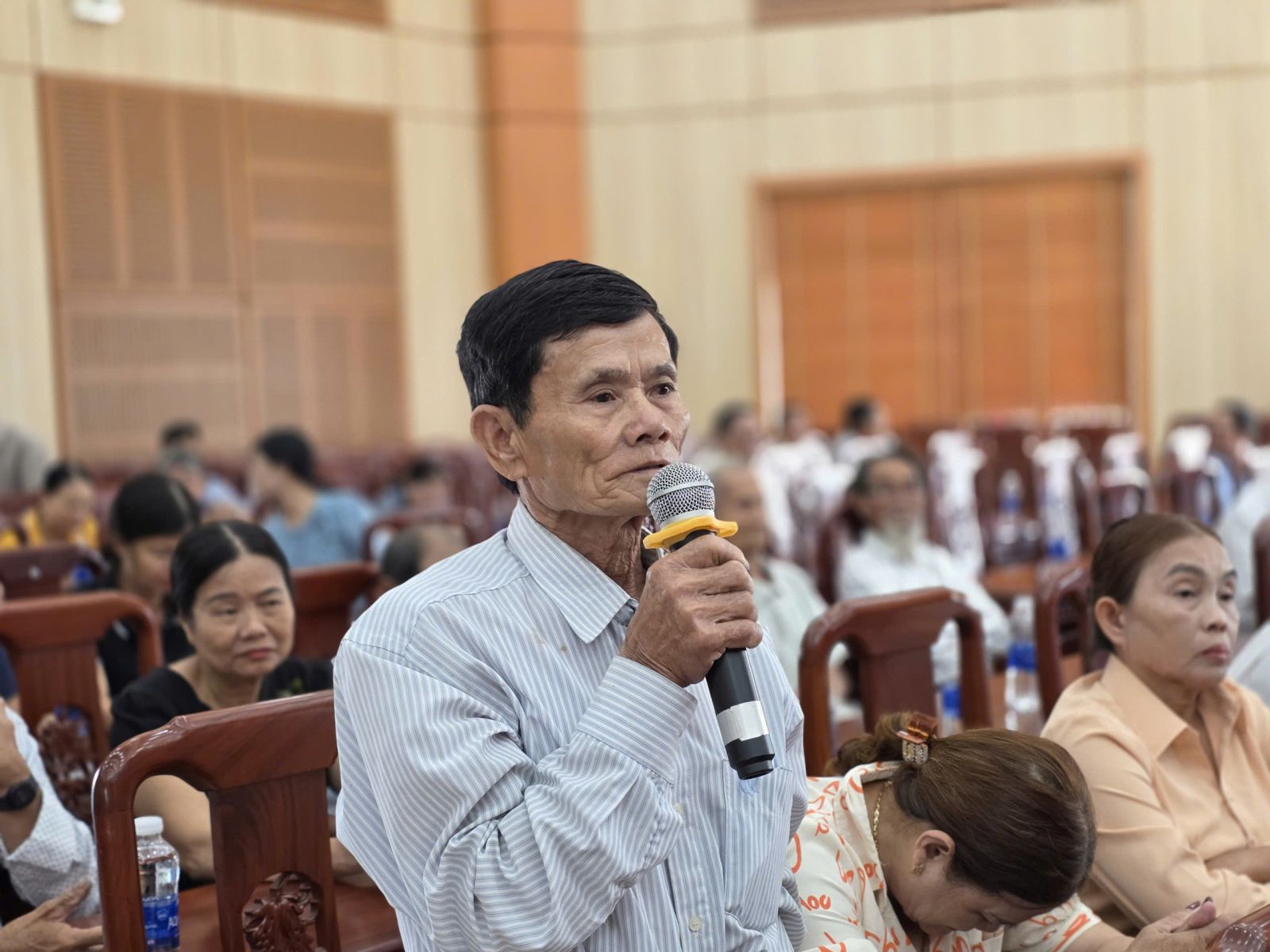 ‘Gần dân, hiểu dân, nỗ lực hết sức để bảo vệ quyền lợi chính đáng của nhân dân’