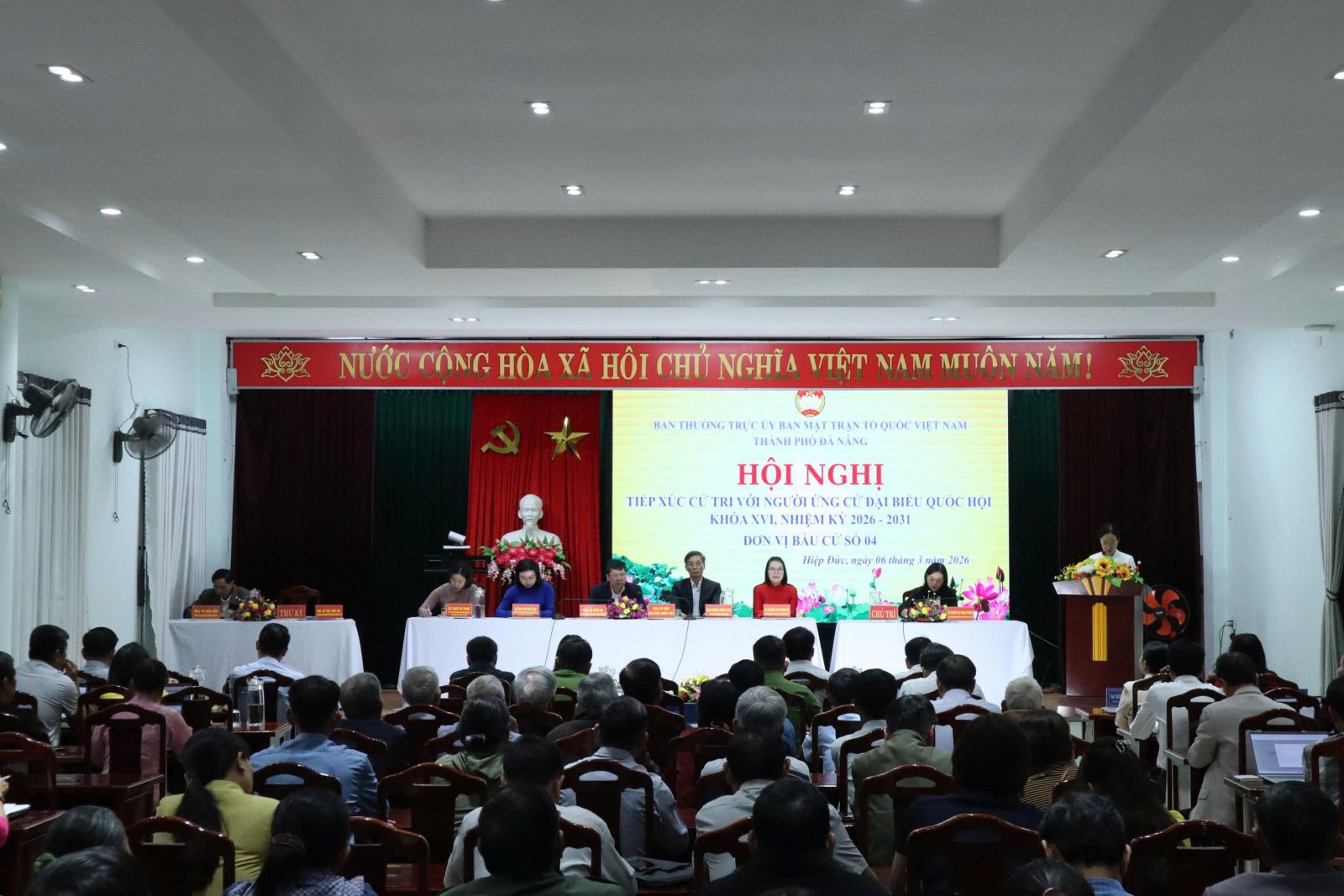 Ông Nguyễn Khánh Ngọc: Sâu sát, phản ánh vướng mắc đất đai, thủy điện... của cử tri vùng núi Đà Nẵng