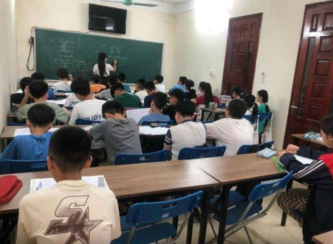 Dạy học thêm và khoảng cách vùng miền