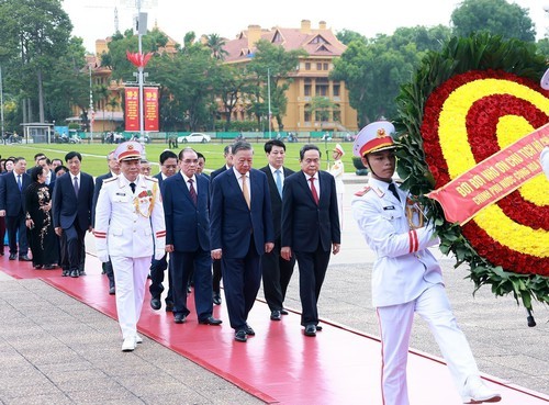 vna-potal-lanh-dao-dang-nha-nuoc-vao-lang-vieng-chu-tich-ho-chi-minh-876989619-9-39-10-17791594522601936196258-1779160082698-1779160082903361364304-1779160436.jpg
