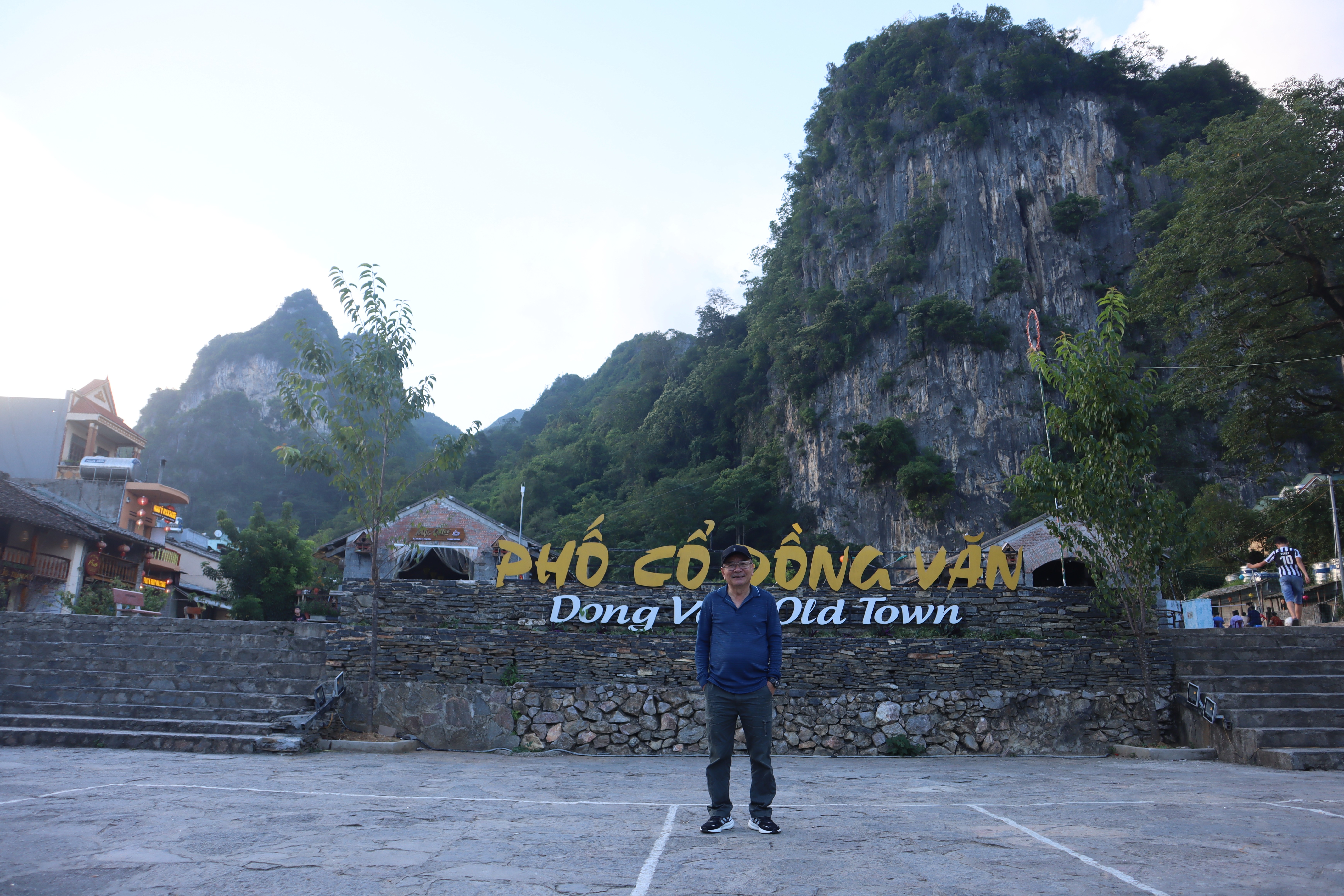 tac-gia-va-pho-co-dong-van-1790223201027626671642-1790302479.jpg
