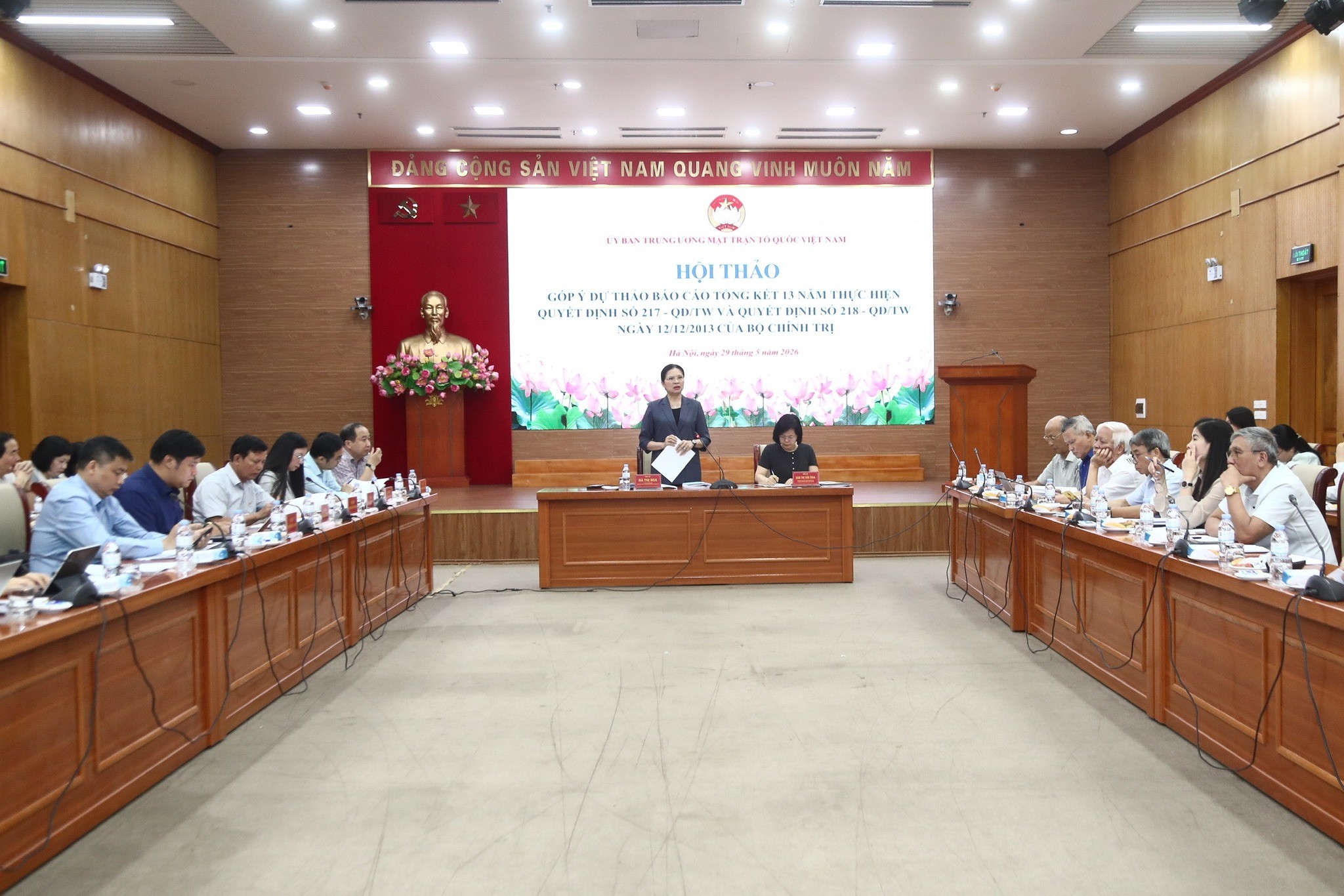 quang-canh-hoi-thao-1780040168202815728295-1780046658.jpg