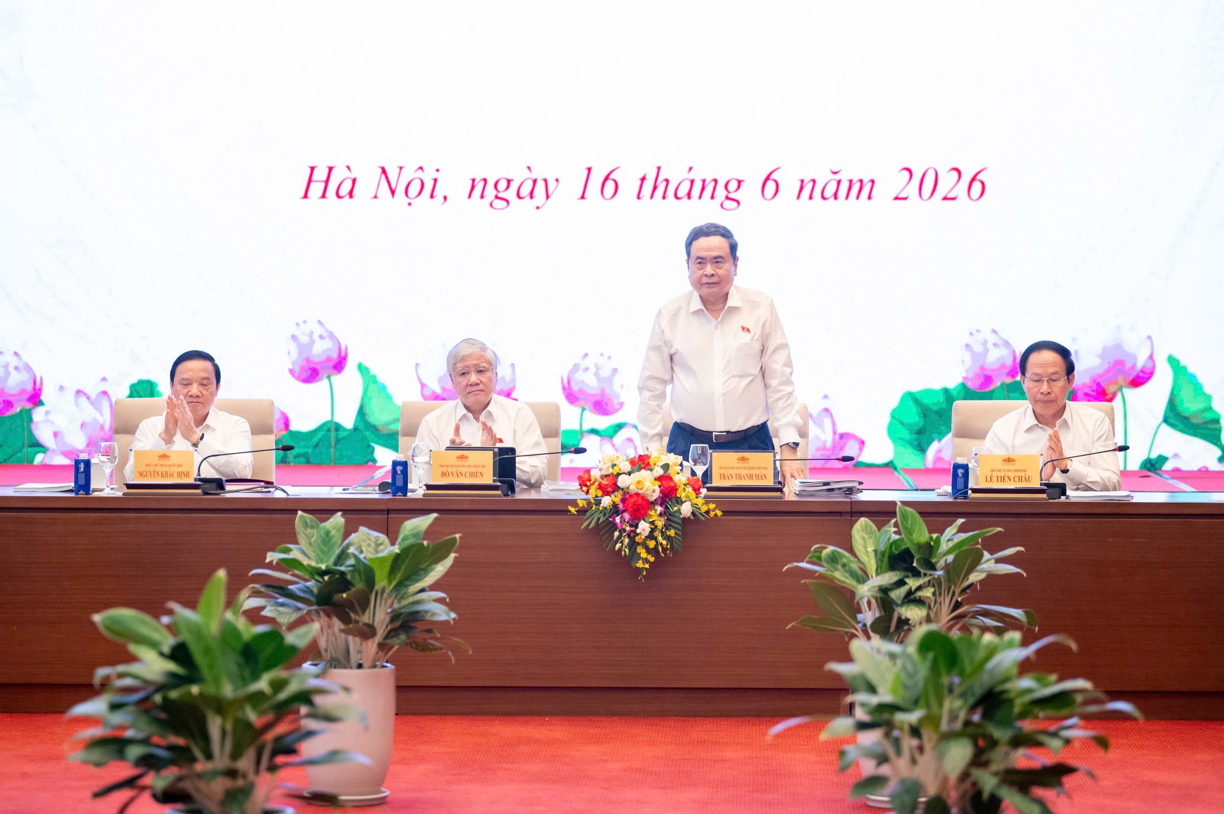 qh-1781584843.jpg