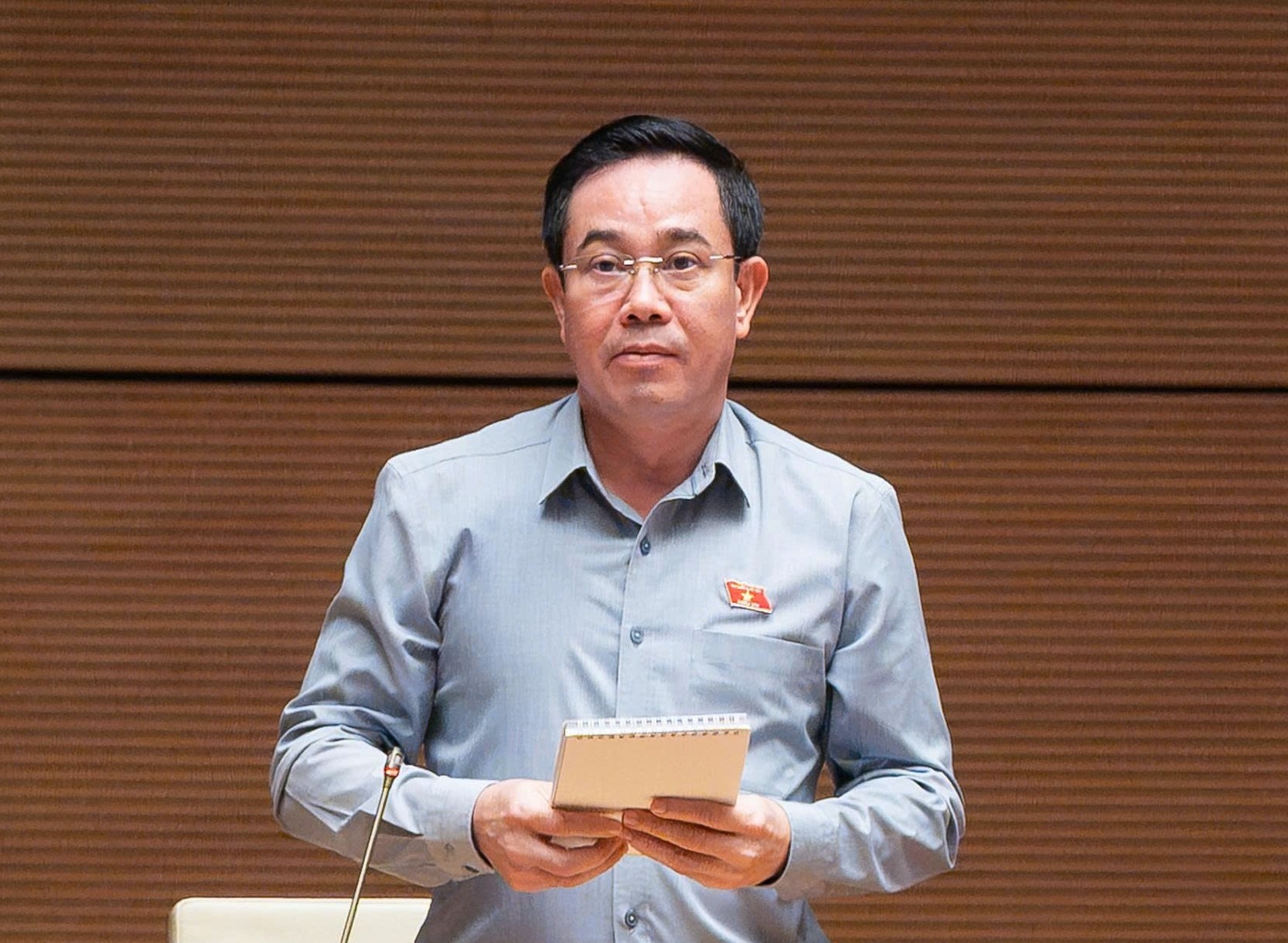 van-huy-17862659679362060934589-1786274556.jpg