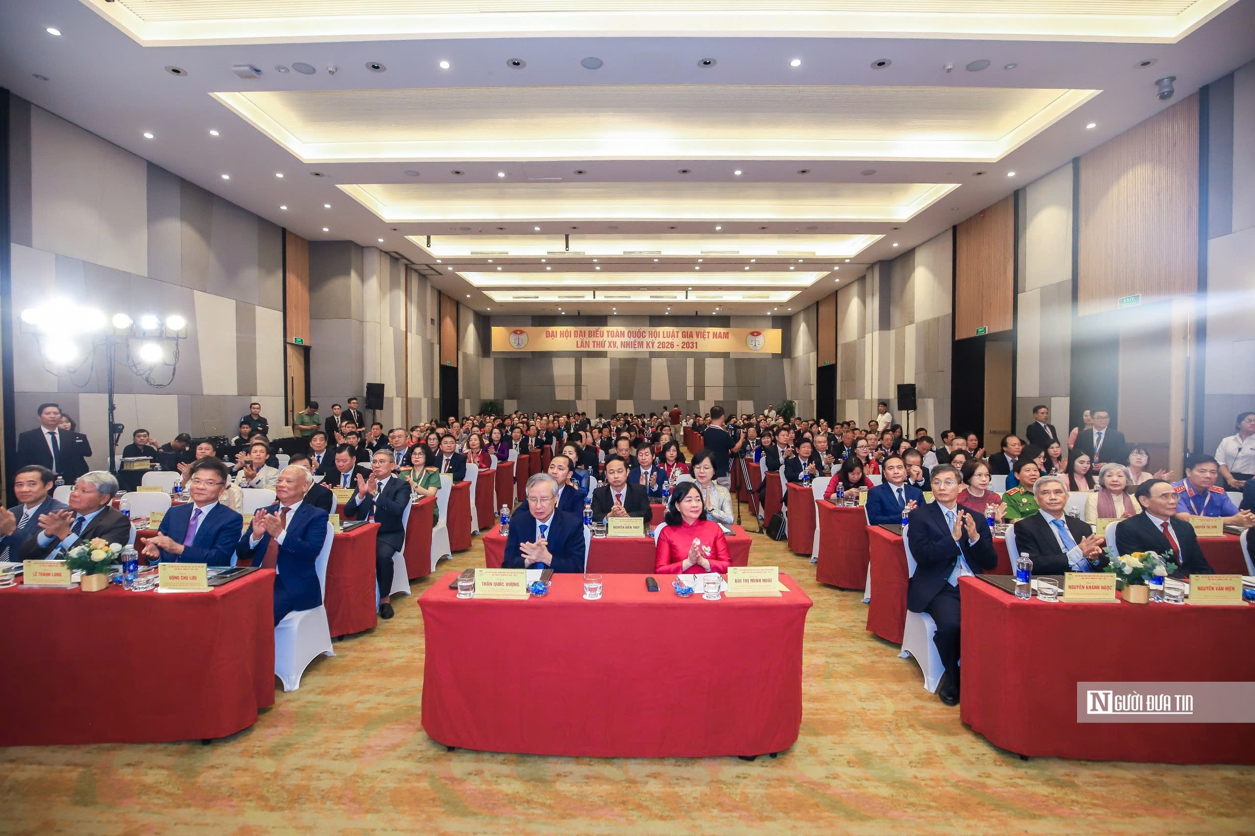 quang-canh-sang-7-10-17913547777431102426337-1791358876.jpg