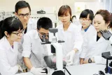Đề xuất chính sách hỗ trợ học sinh, sinh viên, giảng viên đi học tập, nghiên cứu ở nước ngoài
