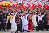 Phát huy dân chủ thực chất để củng cố khối đại đoàn kết toàn dân tộc