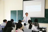 Mỗi viên chức chỉ được là giảng viên đồng cơ hữu của một cơ sở giáo dục
