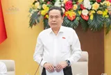 Chủ tịch Quốc hội: Không tạo thêm thủ tục, không đẩy khó khăn về phía người dân