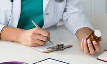 Từ 10/7/2026, những ai có thể được ưu tiên cấp thuốc miễn phí?