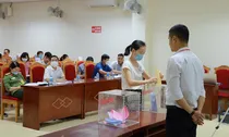 Đề xuất loạt quy định siết tình trạng 'cò mồi' bỏ cọc trục lợi đấu giá đất