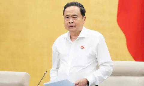 Cho ý kiến về công tác nhân sự trình Quốc hội tại Kỳ họp thứ Nhất