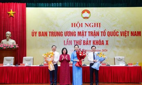 Hiệp thương cử nhân sự Phó Chủ tịch Ủy ban Trung ương MTTQ Việt Nam khóa X