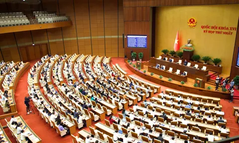 Quốc hội họp phiên bế mạc, thông qua 11 nghị quyết, một Luật sửa 4 luật thuế