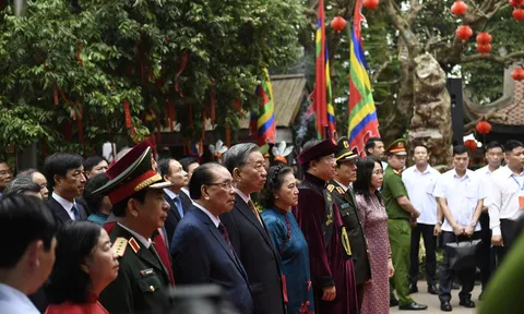 "Chúng ta có trách nhiệm phải sống xứng đáng với công đức Tổ tiên"