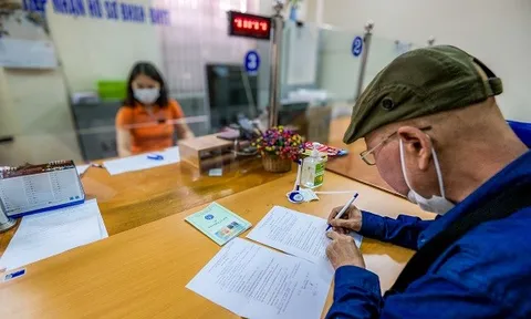Đang nhận lương hưu có phải đóng BHXH khi đi làm thêm?