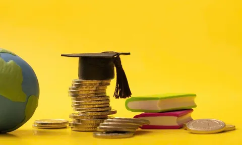 Chính sách giảm 70% học phí được áp dụng từ thời điểm nào?