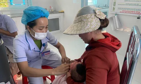 Trẻ dưới 6 tuổi được khám sức khỏe định kỳ miễn phí như thế nào?