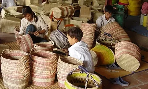 Quy định mới về xử phạt hành khi sử dụng lao động chưa thành niên không đúng quy định