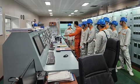Học nghề nặng nhọc, độc hại theo diện liên thông có được giảm học phí?